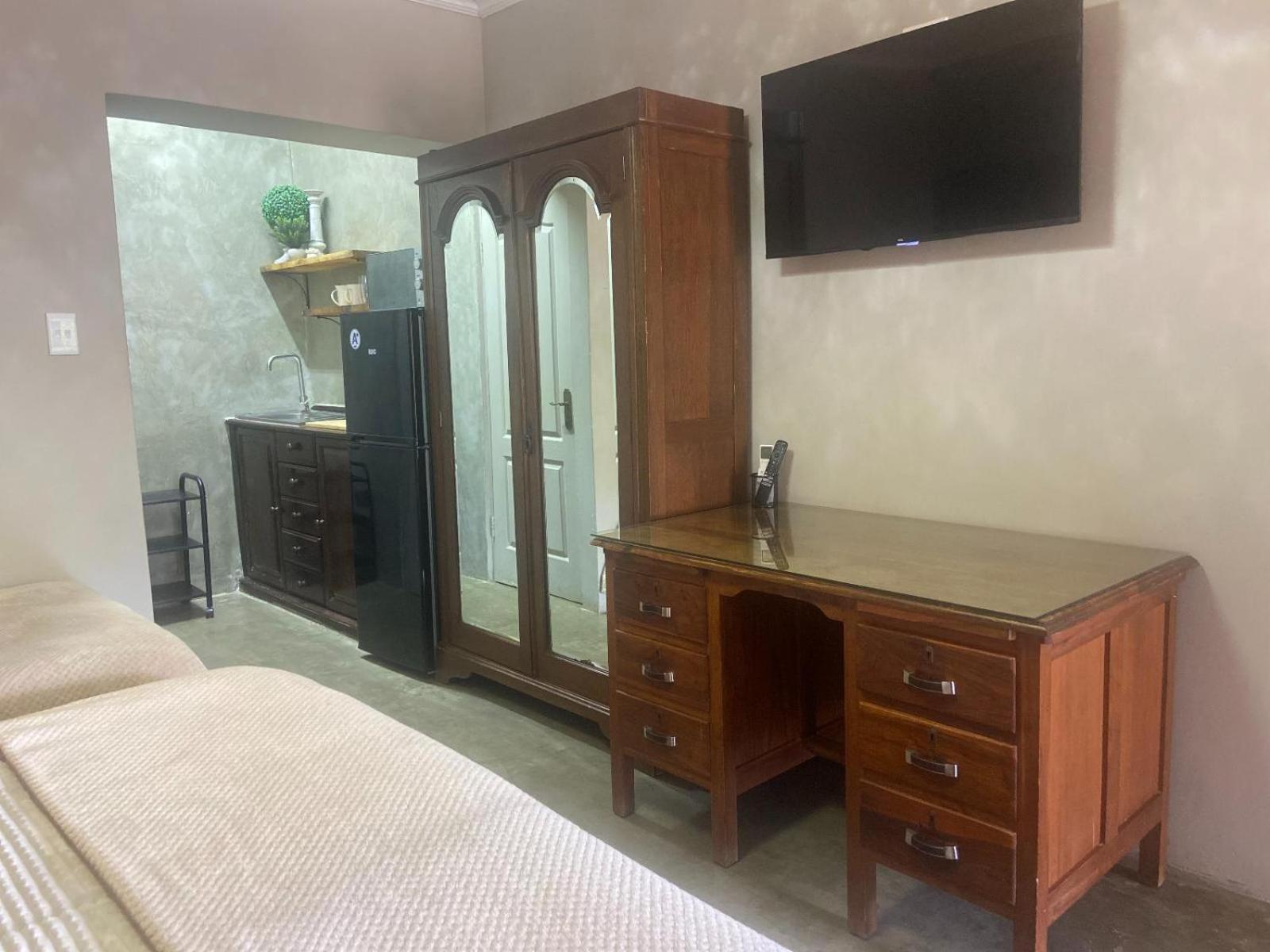 Aloe Guesthouse Klerksdorp Esterno foto